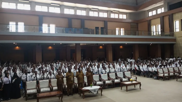 Elisa Kambu beri Pembekalan CPNS Papua Barat Daya