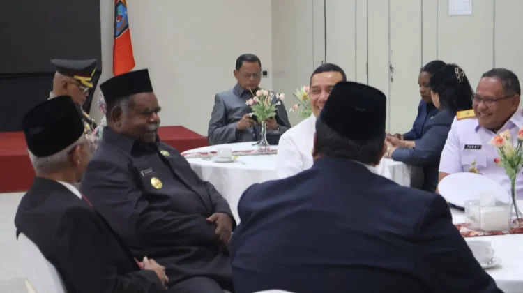 Wakapolda PBD Hadiri Rapat Paripurna Penyerahan LHP LKPD