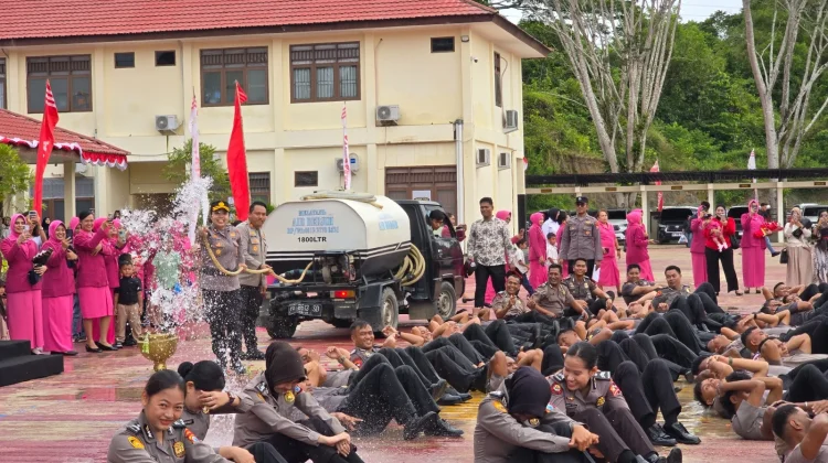 87 Personel Polda Papua Barat Daya Naik Pangkat