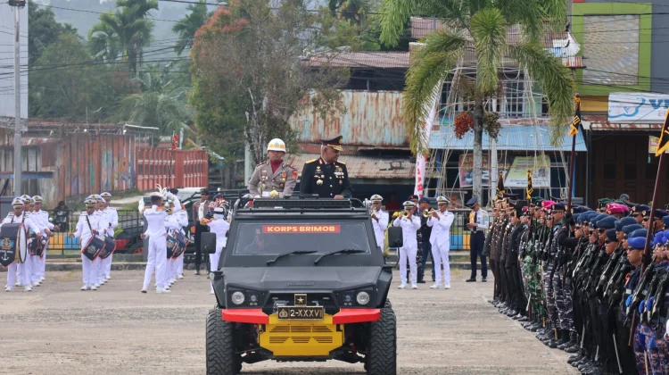 Wakapolda Papua Barat Daya Pimpin Upacara Hari Bhayangkara ke-80