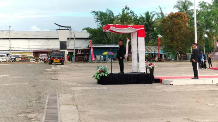 Wakapolda Papua Barat Daya Pimpin Upacara Hari Bhayangkara ke-80