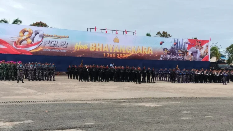 Wakapolda Papua Barat Daya Pimpin Upacara Hari Bhayangkara ke-80