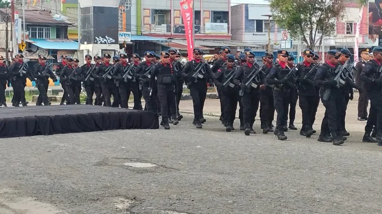 Wakapolda Papua Barat Daya Pimpin Upacara Hari Bhayangkara ke-80