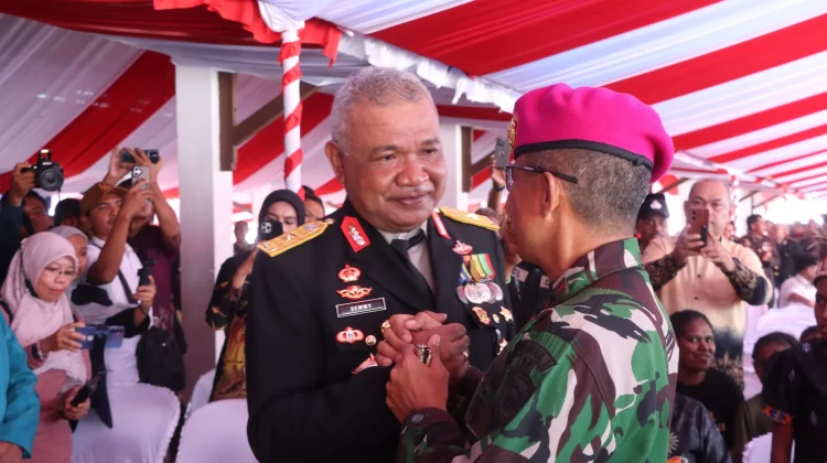 Dua Personel Polres Tambrauw Terima Penghargaan di Hari Bhayangkara ke-80
