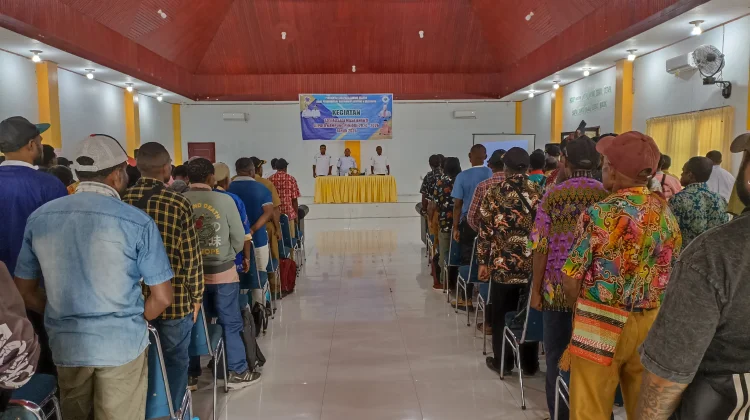 DPMK Sorong Selatan Sosialisasikan Masa Bhakti Kepala Kampung Periode 2020-2026