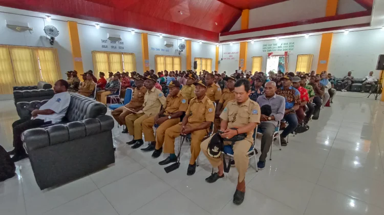 DPMK Sorong Selatan Sosialisasikan Masa Bhakti Kepala Kampung Periode 2020-2026