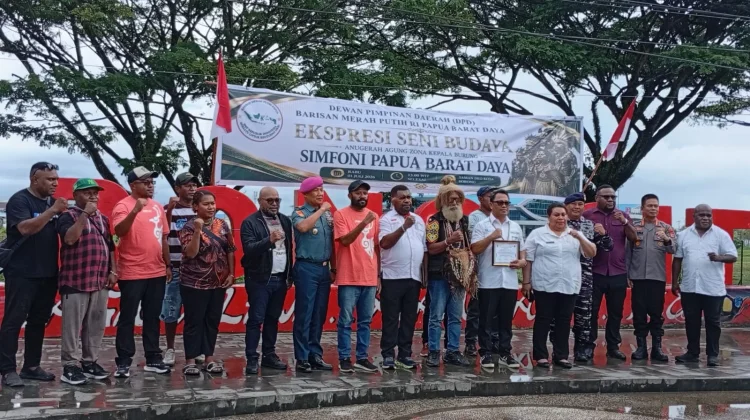 Ekspresi Seni Budaya Simfoni Papua Barat Daya