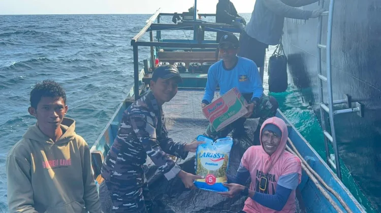 Pengabdian Prajurit Jalasena, Koarmada III Gelar Baksos dan Bakkes
