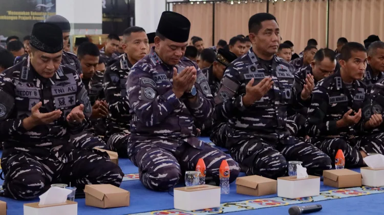 Tingkatkan Keimanan dan Ketakwaan, Koarmada III Ikuti Kauseri Agama Melalui Vicon