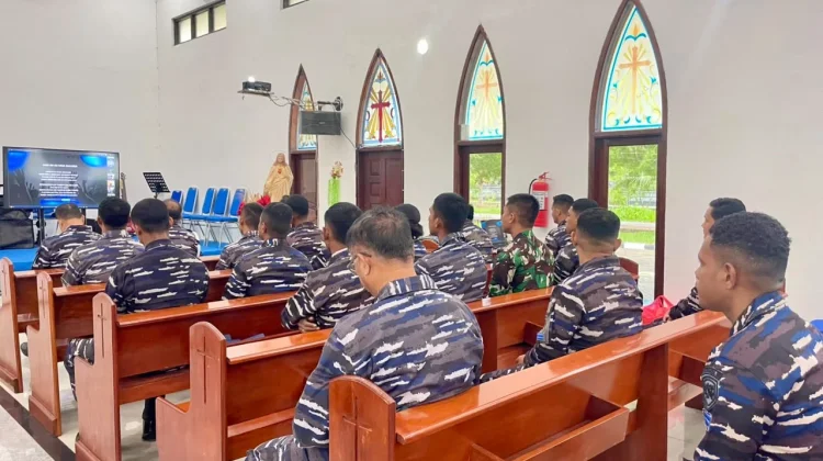Tingkatkan Keimanan dan Ketakwaan, Koarmada III Ikuti Kauseri Agama Melalui Vicon
