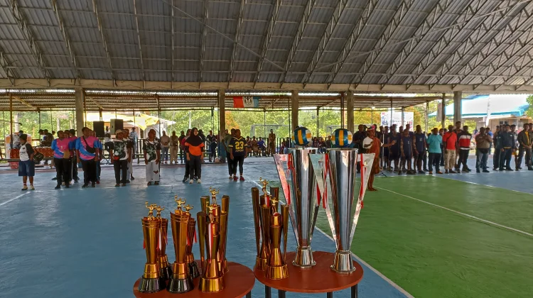 Pembukaan Turnamen Bola Voli Sambut HUT Sorong Selatan dan HUT RI