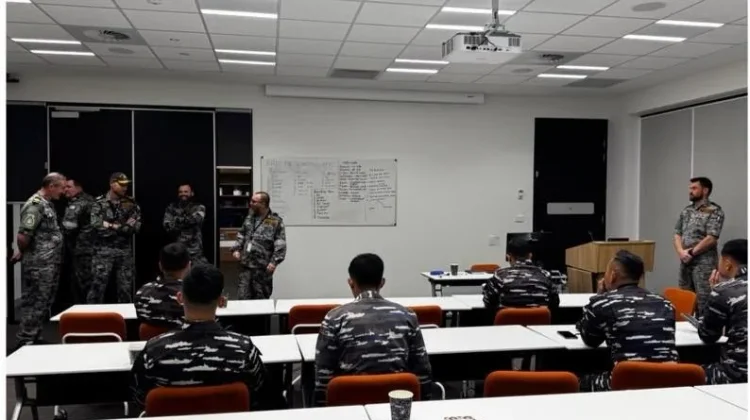 Koarmada III dan Royal Australian Navy Selenggarakan Latihan Bersama