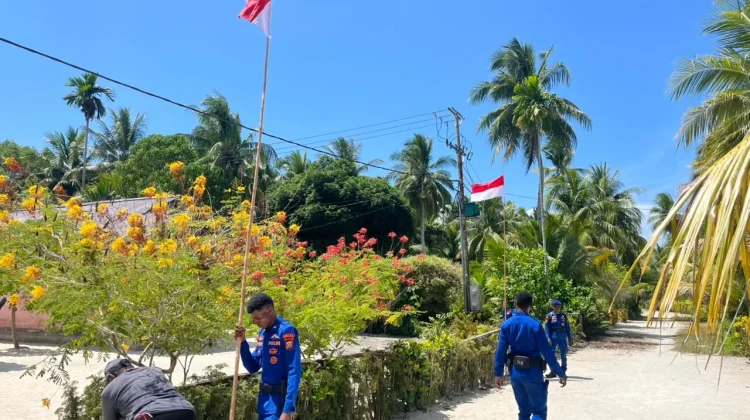 Ditpolairud Polda PBD Laksanakan Sambang Nusa Presisi di Pulau Soop