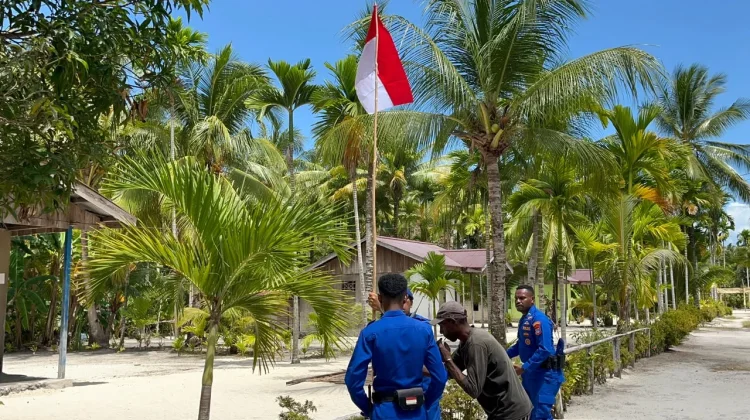 Ditpolairud Polda PBD Laksanakan Sambang Nusa Presisi di Pulau Soop