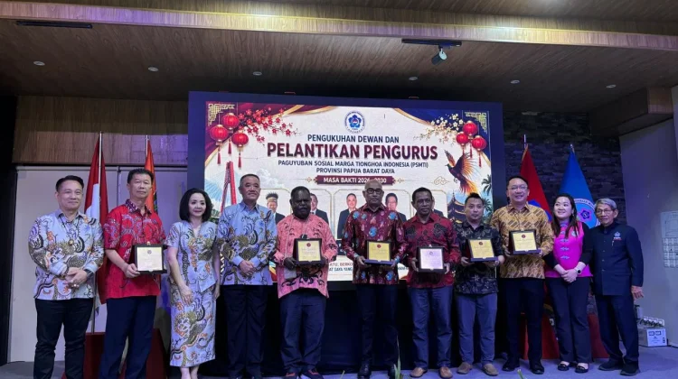 Kapolda PBD Hadiri Pelantikan Pengurus PSMTI Papua Barat Daya