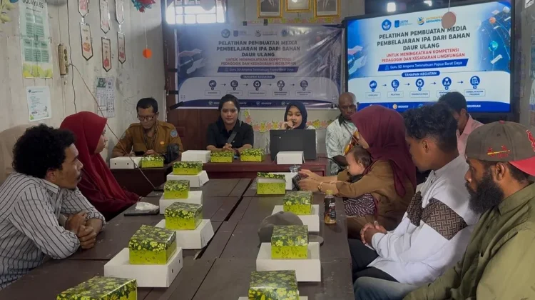 Pelatihan Pembuatan Media Pembelajaran IPA Dari Bahan Daur Ulang