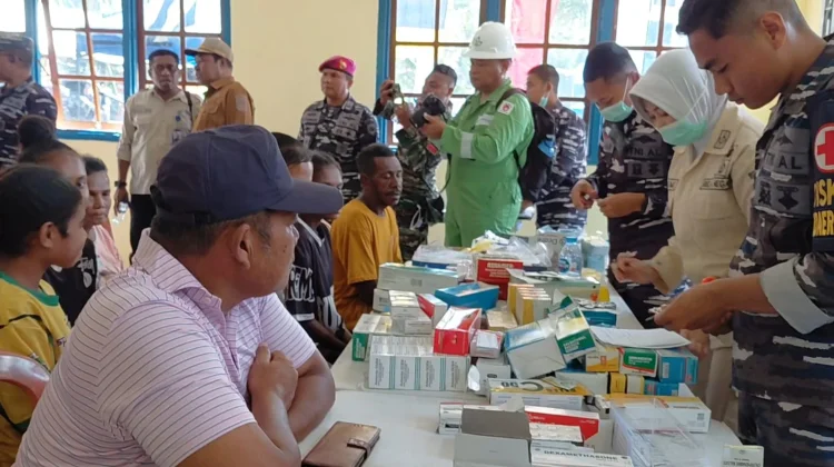 Aster Pamgkoarmada III Hadiri Baksos dan Bakkes Hut ke-1 Kodaeral XIV di Pulau Kasim