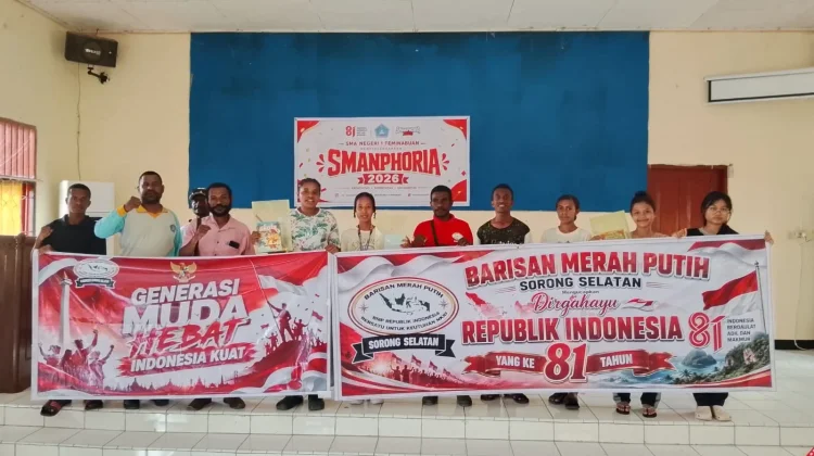 Sosialisasi dan Penyerahan ATK oleh Barisan Merah Putih Sorong Selatan
