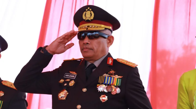 Kapolda PBD Hadiri Upacara HUT ke-81 Kemerdekaan RI di Pantai Reklamasi