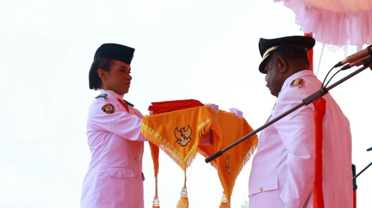 Kapolda PBD Hadiri Upacara HUT ke-81 Kemerdekaan RI di Pantai Reklamasi