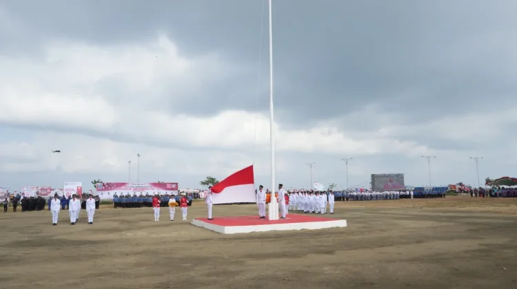 Pangkoarmada III Hadiri Upacara Peringatan HUT Ke-81 Kemerdekaan RI di Kota Sorong