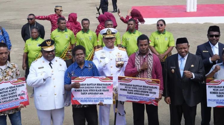 Pangkoarmada III Hadiri Upacara Peringatan HUT Ke-81 Kemerdekaan RI di Kota Sorong