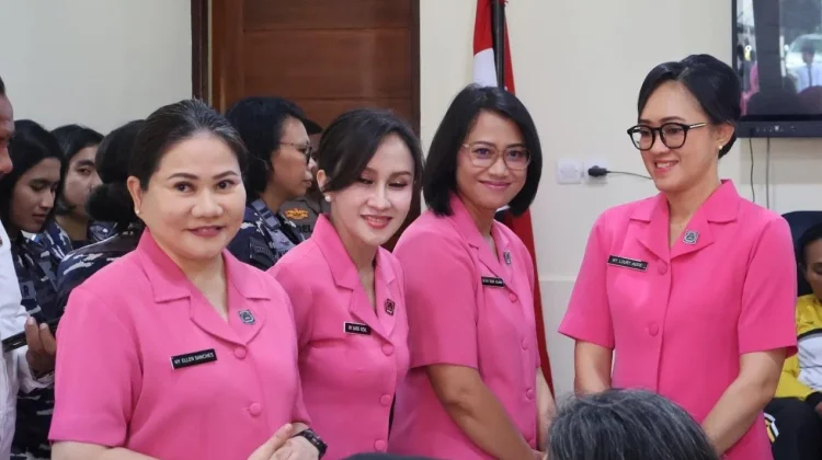 Donor Darah Meriahkan Hari Jadi Polwan ke-78 di Polda Papua Barat Daya