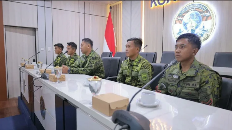 Pangkoarmada III Ikuti Vicon Tasyakuran HUT Ke-74 Penyelam TNI AL