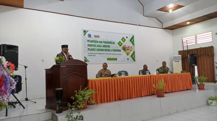 Pelantikan Pejabat Administrator dan Pengawas Dilingkungan Pemerintah Sorsel