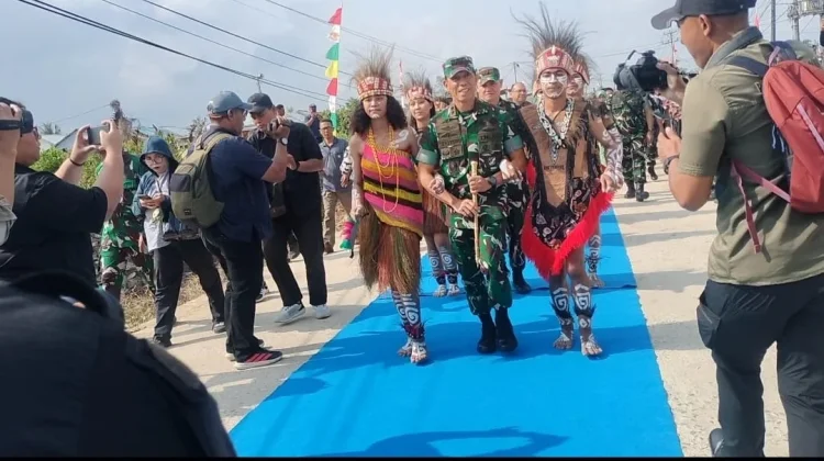 Permudah Akses Warga, Pangdam XVIII/Kasuari Resmikan Jembatan Garuda Merah Putih