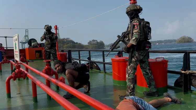 Koarmada III dan Instansi Terkait Latihan Penanganan Separatis