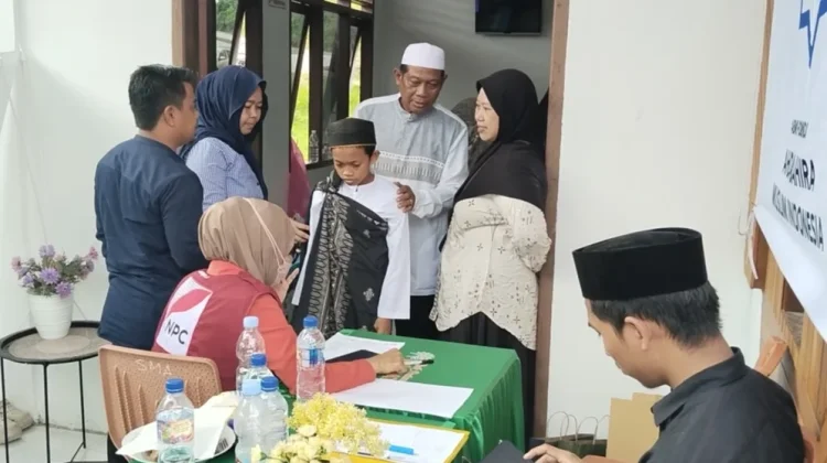 Kegiatan Bakti Sosial Sunatan Massal Yayasan Annur Teminabuan