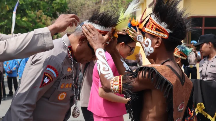 Kapolda Papua Barat Daya Laksanakan Kunker ke Polres Raja Ampat