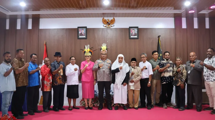 Kapolda Papua Barat Daya Laksanakan Kunker ke Polres Raja Ampat