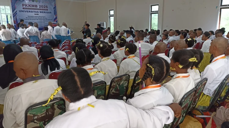 Pembukaan PKKMB Universitas Werisar Sorong Selatan