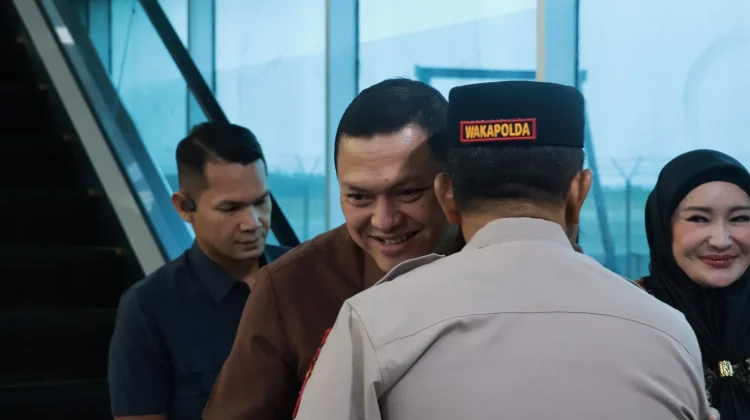 Brigjen Pol. Hengki Haryadi Tiba di Sorong. Disambut Wakapolda dan Forkopimda