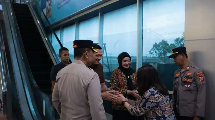 Brigjen Pol. Hengki Haryadi Tiba di Sorong. Disambut Wakapolda dan Forkopimda