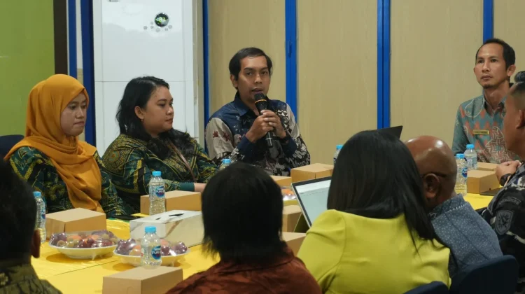 Wujudkan Zona Integritas WBBM, KPPN Sorong Laksanakan Forum Konsultasi Publik