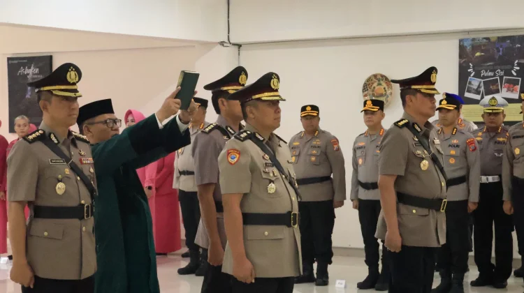Kapolda PBD Pimpin Sertijab Kore Rena dan Dir Intelkm