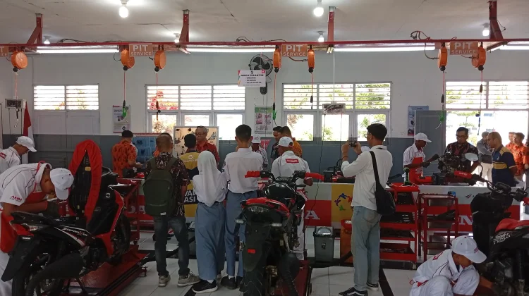AHM Gandeng SMKN 1 Kebupaten Sorong Perkuat Pendidikan Vokasi