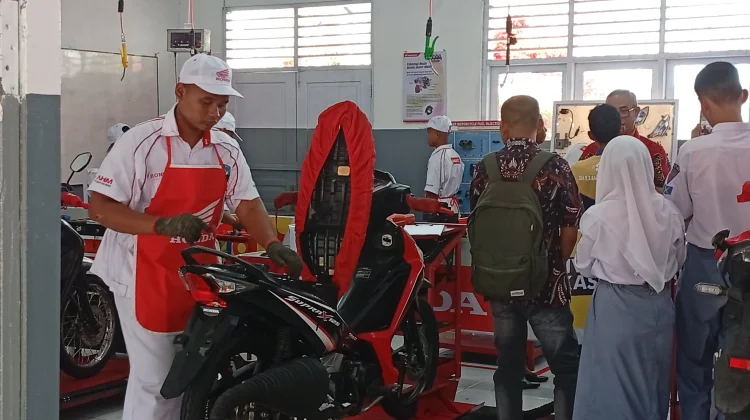 AHM Gandeng SMKN 1 Kebupaten Sorong Perkuat Pendidikan Vokasi