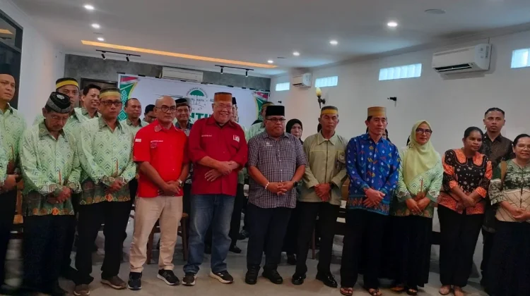 Resmi Dilantik, BPW KKLR Papua Barat Daya Siap Jaga Silaturahmi di Rantau