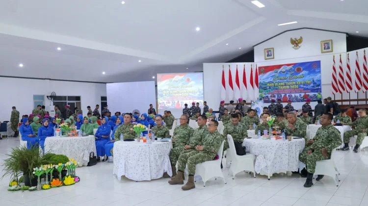 Koarmada III Ikuti Vicon Donor Darah dalam Rangka HUT ke-81 TNI