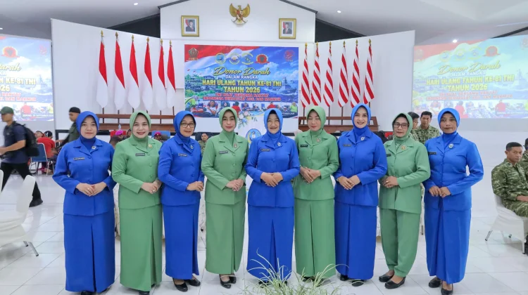 Koarmada III Ikuti Vicon Donor Darah dalam Rangka HUT ke-81 TNI