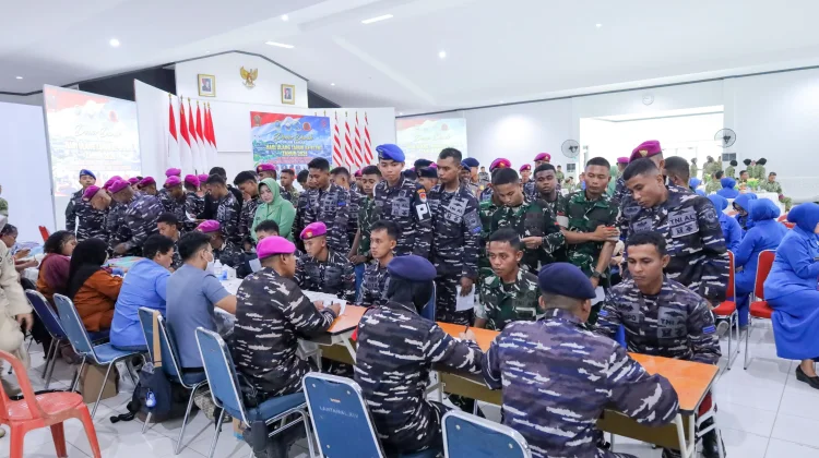 Koarmada III Ikuti Vicon Donor Darah dalam Rangka HUT ke-81 TNI
