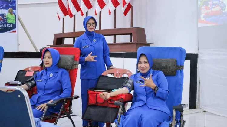 Koarmada III Ikuti Vicon Donor Darah dalam Rangka HUT ke-81 TNI