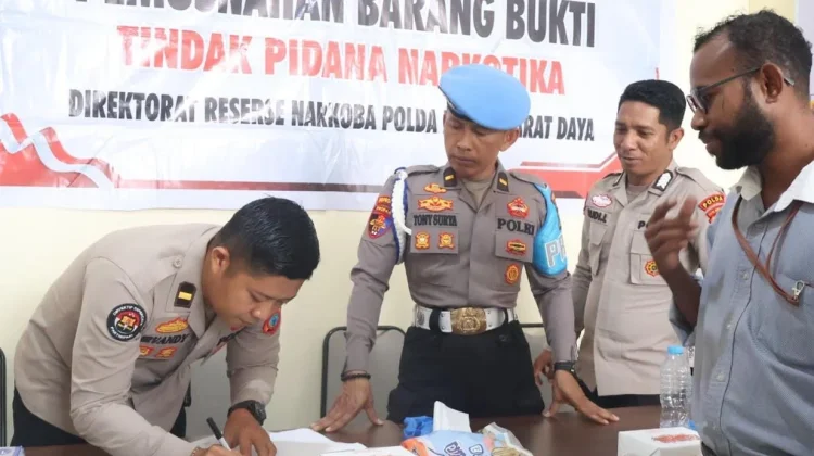 Polda Papua Barat Daya Musnahkan 22,86 Gram Sabu