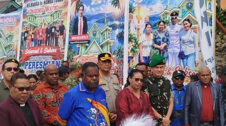 Wakapolda PBD Hadiri Peresmian dan Pentabisan Gedung Gereja GKI Agape Waigo