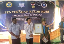 Doom English Training Raih Dua Rekor MURI