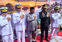 Dua Personel Polres Tambrauw Terima Penghargaan di Hari Bhayangkara ke-80